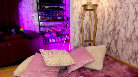    -  IG AnicolorsLive X AnicolorsLive        - online show from January 2025 03:57:02 AM