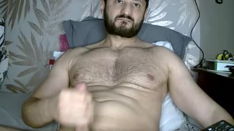 fred online show from October 2025 02:40:01 PM