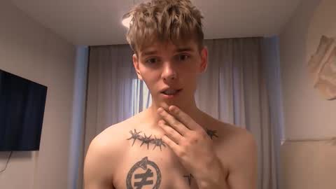 Snapshot of fredd_xanderrs chatting on October 2025 09:49:01 AM fredd_xanderrs online show from October 2025 09:49:01 AM