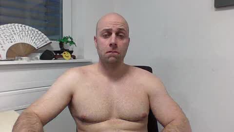 Snapshot of freddow chatting on January 2025 03:39:01 PM freddow online show from January 2025 03:39:01 PM