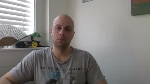 Snapshot of freddow chatting on February 2025 02:57:01 PM freddow online show from February 2025 02:57:01 PM