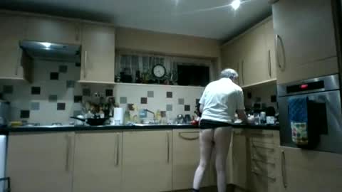 Snapshot of fredlittledick4 chatting on December 2024 08:25:02 PM Keith online show from December 2024 08:25:02 PM