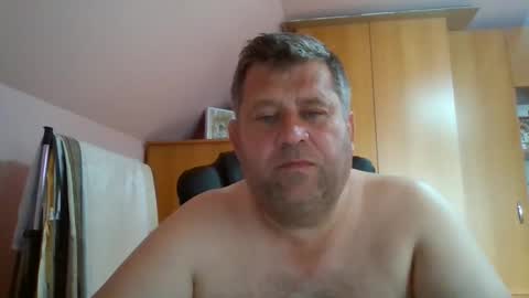freeboy80180 online show from September 2025 03:23:01 PM