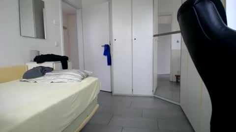 Snapshot of freiherr111 chatting on November 2025 09:15:02 AM Walter Fischer online show from November 2025 09:15:02 AM