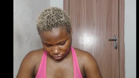 frekkymorelle online show from October 2025 05:04:02 AM