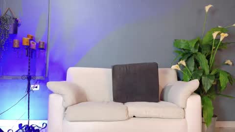 Xavier online show from October 2025 01:14:01 AM