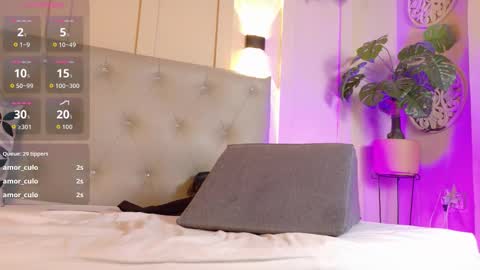 Xavier online show from October 2025 08:08:01 PM