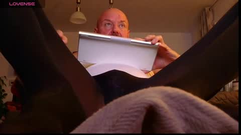 Frenchy online show from September 2025 05:48:01 PM