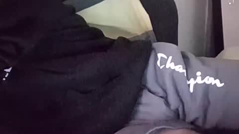 Snapshot of frenchymontreal chatting on November 2025 05:40:02 PM frenchymontreal online show from November 2025 05:40:02 PM