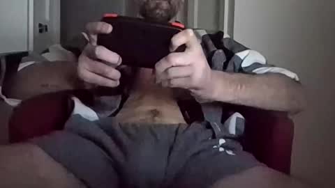 Snapshot of frenchymontreal chatting on November 2025 06:29:01 PM frenchymontreal online show from November 2025 06:29:01 PM