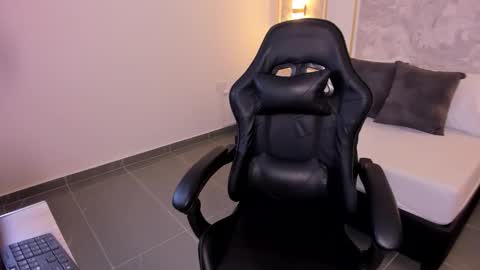 Snapshot of fresita16_ chatting on November 2025 02:41:02 PM C A M I online show from November 2025 02:41:02 PM