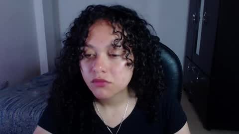 Snapshot of freud_x_louise1 chatting on December 2024 03:29:02 AM Louise  online show from December 2024 03:29:02 AM