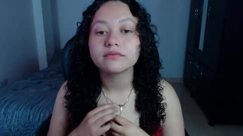 Snapshot of freud_x_louise1 chatting on October 2025 01:12:02 PM Louise  online show from October 2025 01:12:02 PM