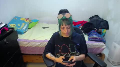 freyaa_sorceress online show from March 2025 08:20:02 PM