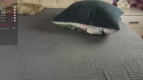 Freya online show from October 2025 09:30:02 AM