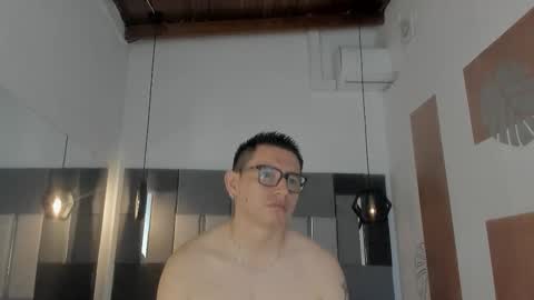 Snapshot of freyalane chatting on November 2025 12:31:02 PM ALIS AND ALEX online show from November 2025 12:31:02 PM