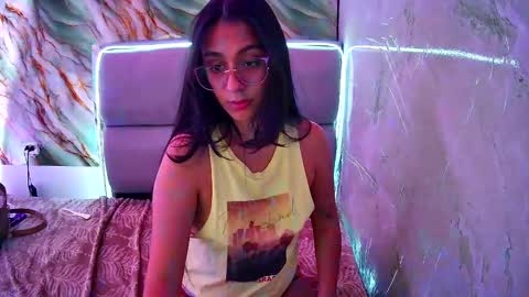 Snapshot of freyja_01 chatting on February 2025 09:50:01 PM Freyja online show from February 2025 09:50:01 PM