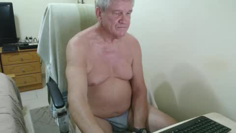 Snapshot of friar155 chatting on November 2025 05:36:02 PM friar155 online show from November 2025 05:36:02 PM