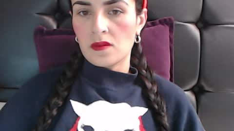 Snapshot of frida__x chatting on December 2024 05:32:01 PM Frida online show from December 2024 05:32:01 PM