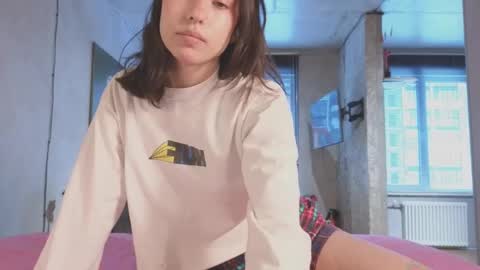 Lina online show from February 2025 07:13:01 AM