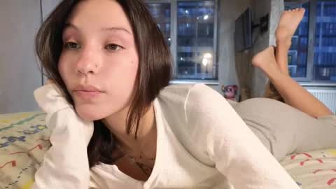 Lina online show from February 2025 03:30:01 PM
