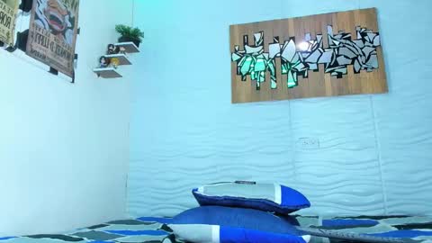 Adam y pitter online show from September 2025 01:33:01 AM