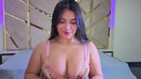 Snapshot of frreya_ chatting on November 2025 02:54:02 AM Frreya online show from November 2025 02:54:02 AM