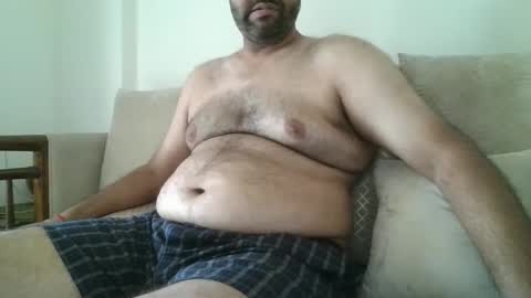 Snapshot of fruti_loops chatting on December 2024 05:05:02 AM fruti loops  Bull online show from December 2024 05:05:02 AM