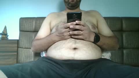 Snapshot of fruti_loops chatting on January 2025 09:56:01 AM fruti loops  Bull online show from January 2025 09:56:01 AM