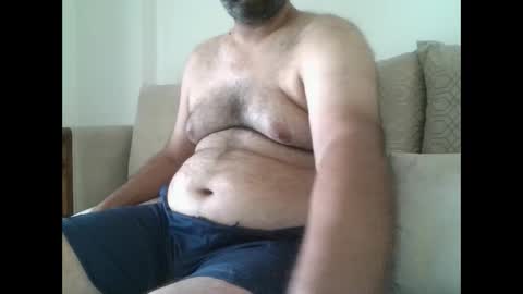 Snapshot of fruti_loops chatting on January 2025 06:06:02 AM fruti loops  Bull online show from January 2025 06:06:02 AM