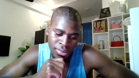 Snapshot of fuck_buoy chatting on November 2025 04:34:01 AM Prince online show from November 2025 04:34:01 AM