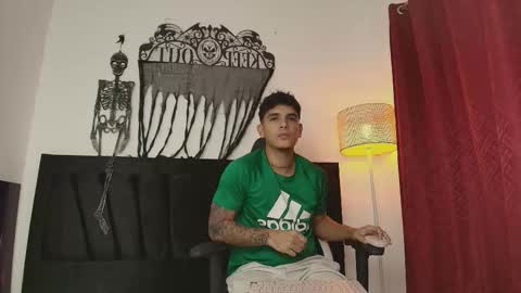 Snapshot of fuckboyca chatting on October 2025 03:31:01 AM fuckboyca online show from October 2025 03:31:01 AM