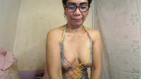 mariposa online show from December 2024 06:01:01 AM
