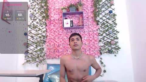 funny_and_horny online show from October 2025 05:09:02 AM