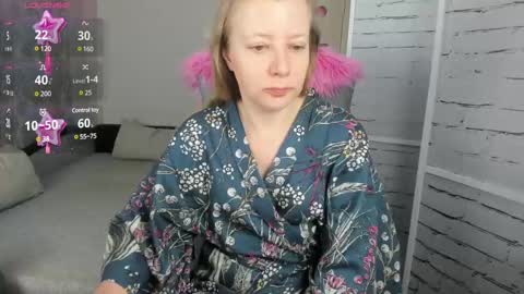 funny_bunny4 online show from February 2025 09:47:02 PM