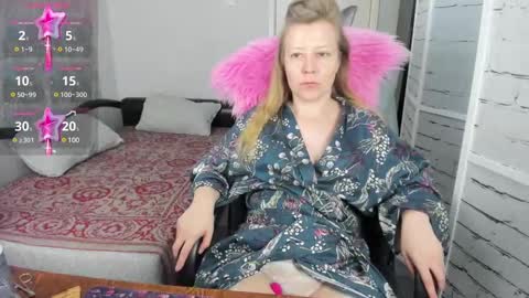 funny_bunny4 online show from February 2025 06:42:02 PM