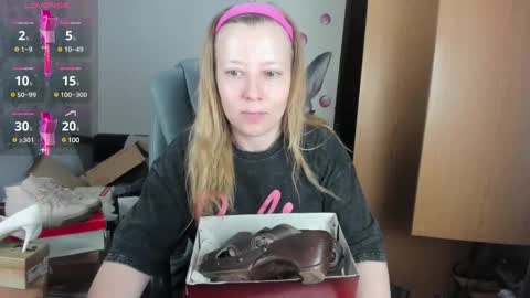 funny_bunny4 online show from March 2025 10:48:02 PM