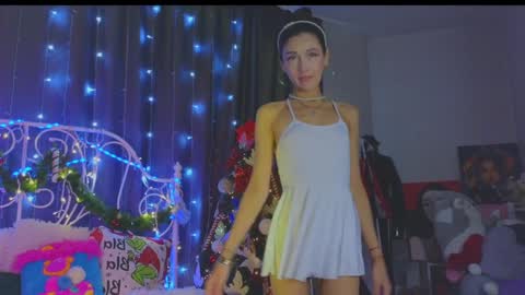 Tiffany online show from December 2024 04:41:01 AM