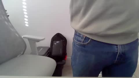 funsillysausage online show from October 2025 09:53:02 AM