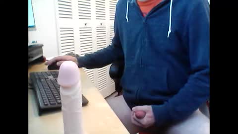 Snapshot of funtimes3957 chatting on January 2025 09:43:02 PM Funtimes3957 online show from January 2025 09:43:02 PM