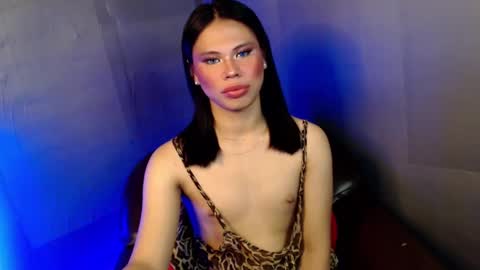 fuschiafucker online show from December 2024 12:28:01 AM