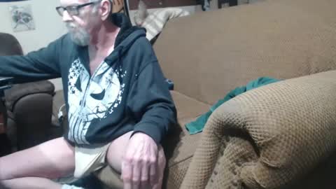 Futch1950 online show from January 2025 08:31:02 PM