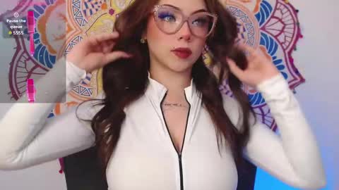    online show from September 2025 02:02:01 AM