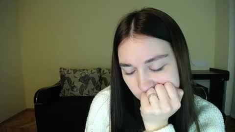 Jaklin online show from December 2024 03:22:01 PM