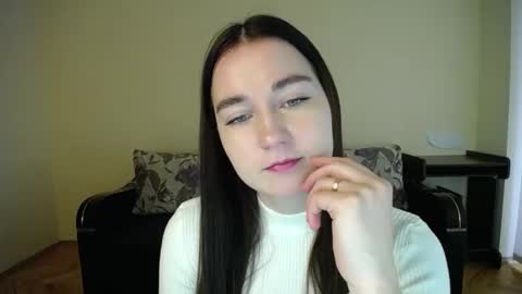 Jaklin online show from December 2024 09:39:02 AM