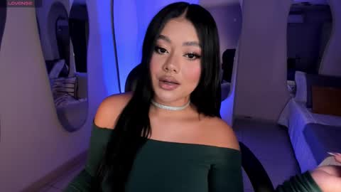 Snapshot of gabriellalee_ chatting on October 2025 02:40:02 AM Gabriella Lee online show from October 2025 02:40:02 AM