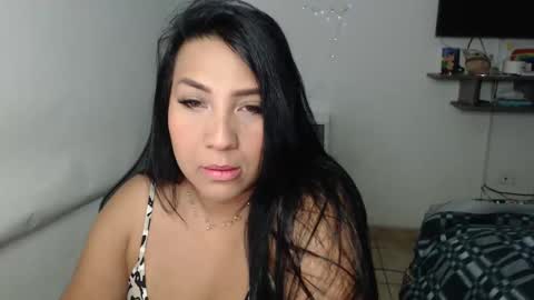 Snapshot of gaby_bluexx chatting on January 2025 11:59:01 AM Gaby Blue online show from January 2025 11:59:01 AM