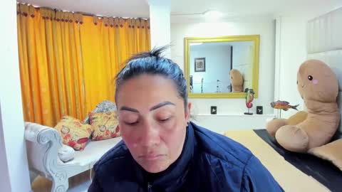 gabriela online show from September 2025 01:47:01 PM