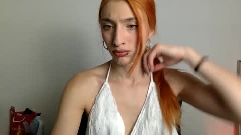 Gaby online show from September 2025 02:44:02 AM