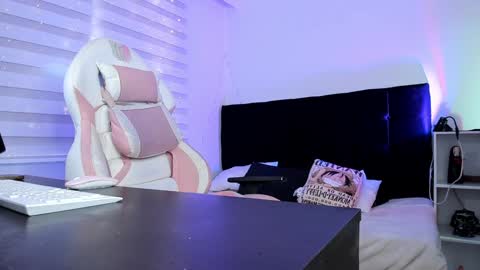 Gabriela Miller online show from January 2025 05:54:01 PM